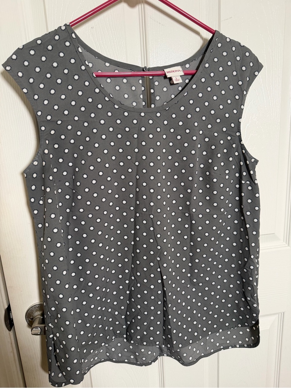 Merona Gray Polka Dot Cap-Sleeve Blouse